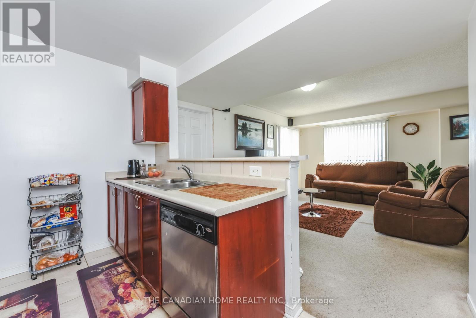 83 - 60 Fairwood Circle, Brampton, Ontario  L6R 0Y6 - Photo 18 - W12945180