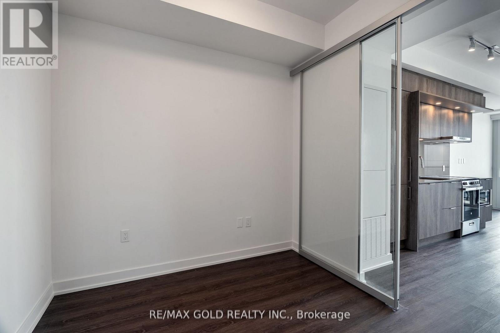 3401 - 448 Burnhamthorpe Road W, Mississauga, Ontario  L5B 4M6 - Photo 18 - W12945222