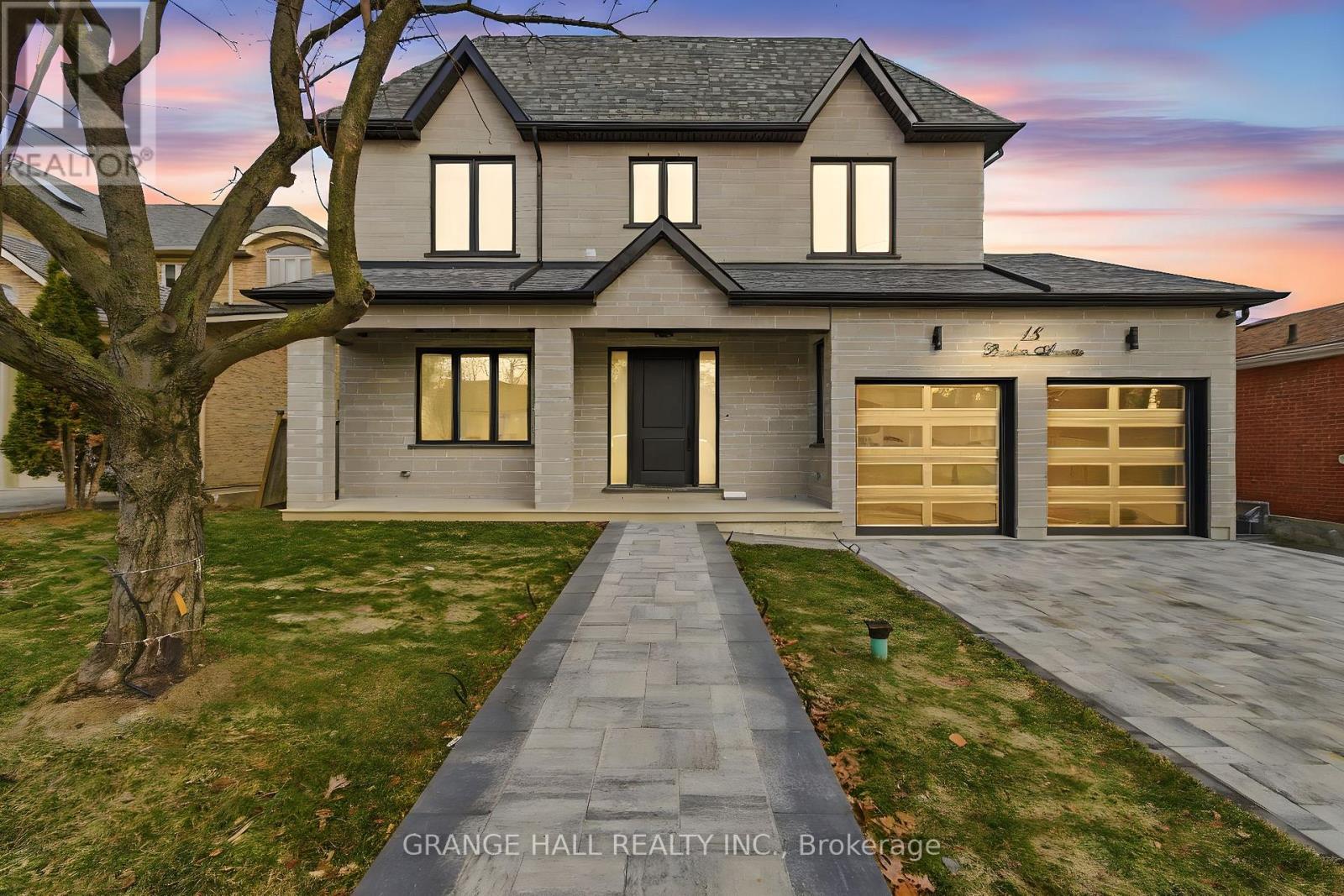 16 BARKER AVENUE, Toronto, Ontario