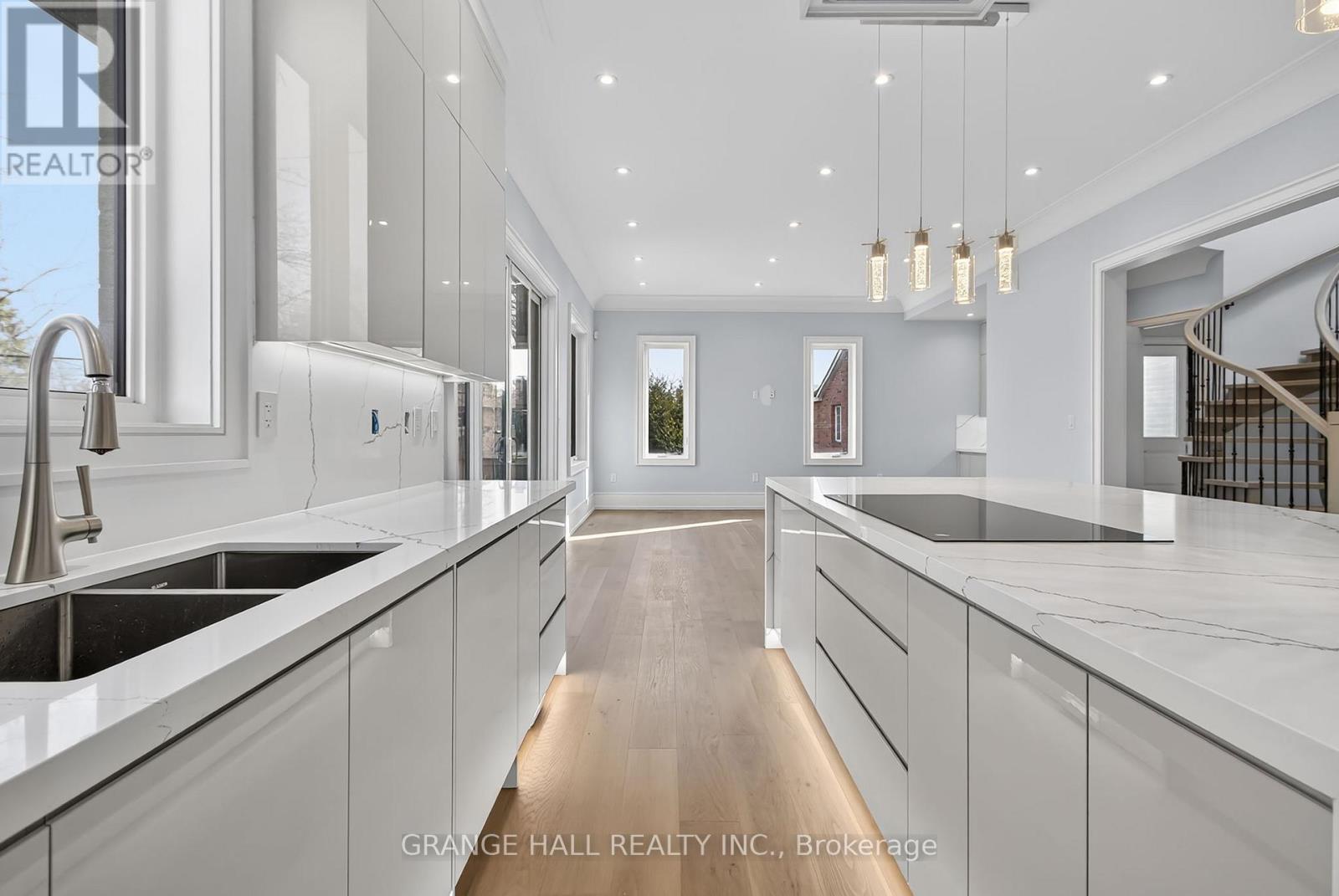 16 Barker Avenue, Toronto, Ontario  M9V 1E5 - Photo 25 - W12945226