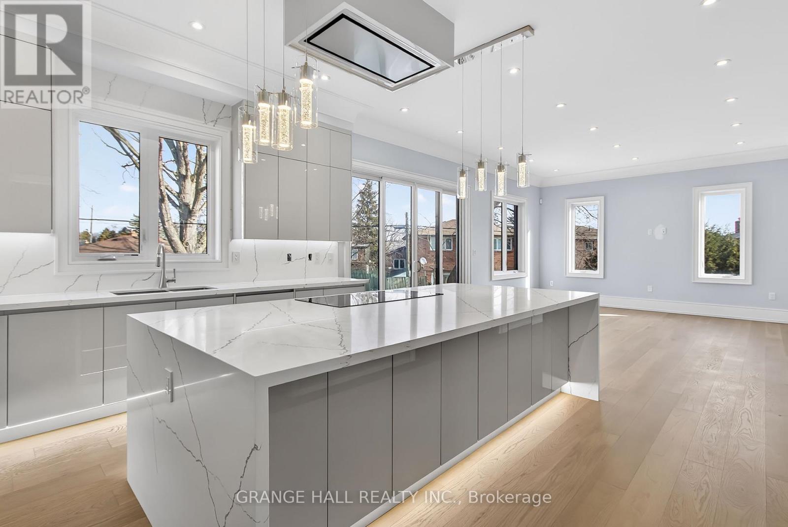 16 Barker Avenue, Toronto, Ontario  M9V 1E5 - Photo 27 - W12945226