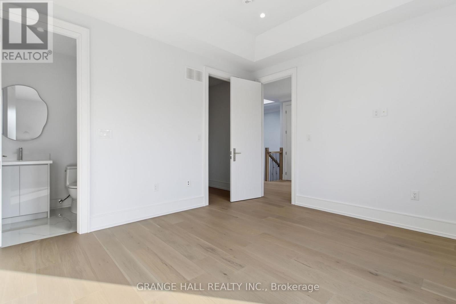 16 Barker Avenue, Toronto, Ontario  M9V 1E5 - Photo 35 - W12945226