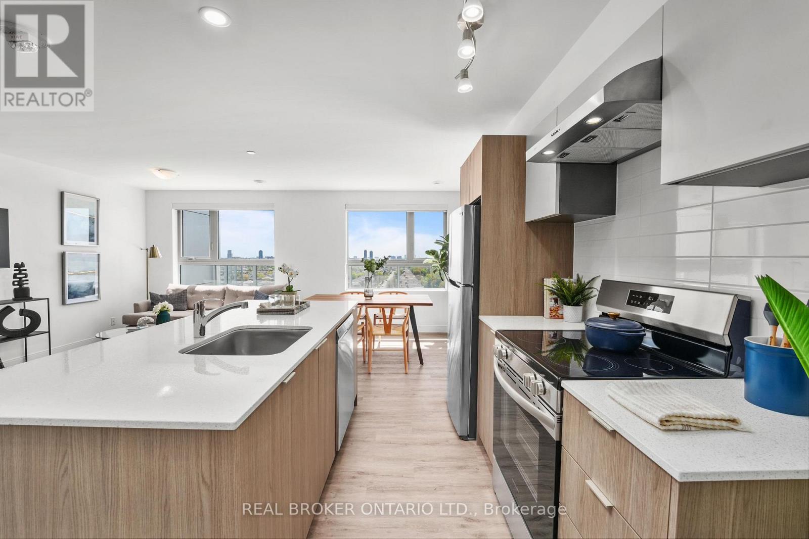 510 - 100 Manett Crescent, Brampton, Ontario  L6X 4P7 - Photo 9 - W12945240