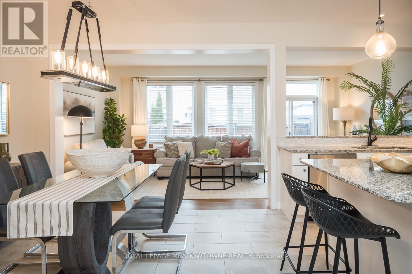 120 Aird Court, Milton, Ontario  L9T 8B6 - Photo 17 - W12945248