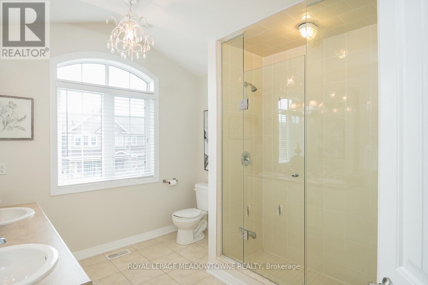 120 Aird Court, Milton, Ontario  L9T 8B6 - Photo 25 - W12945248