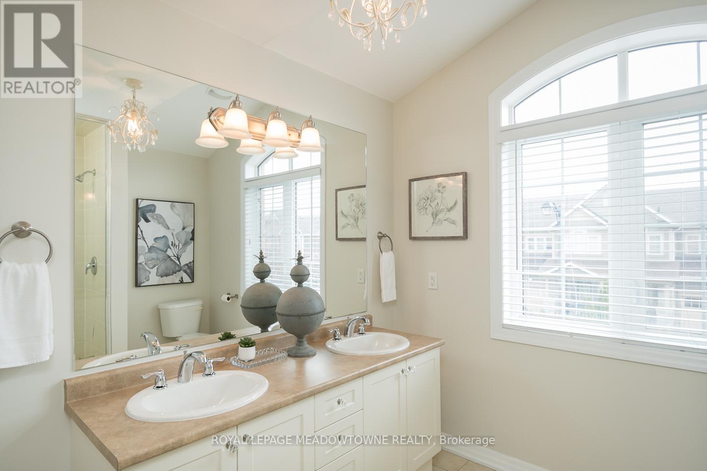 120 Aird Court, Milton, Ontario  L9T 8B6 - Photo 26 - W12945248