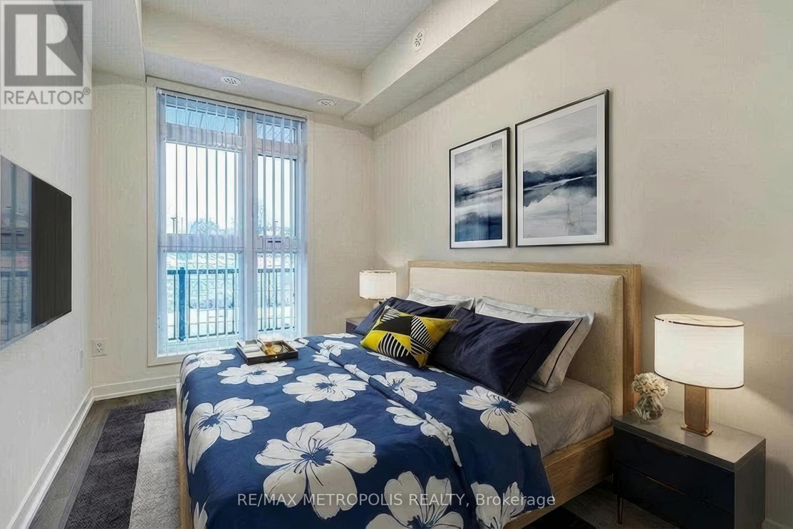 H105 - 90 Canon Jackson Drive, Toronto, Ontario  M6M 0C1 - Photo 6 - W12945304