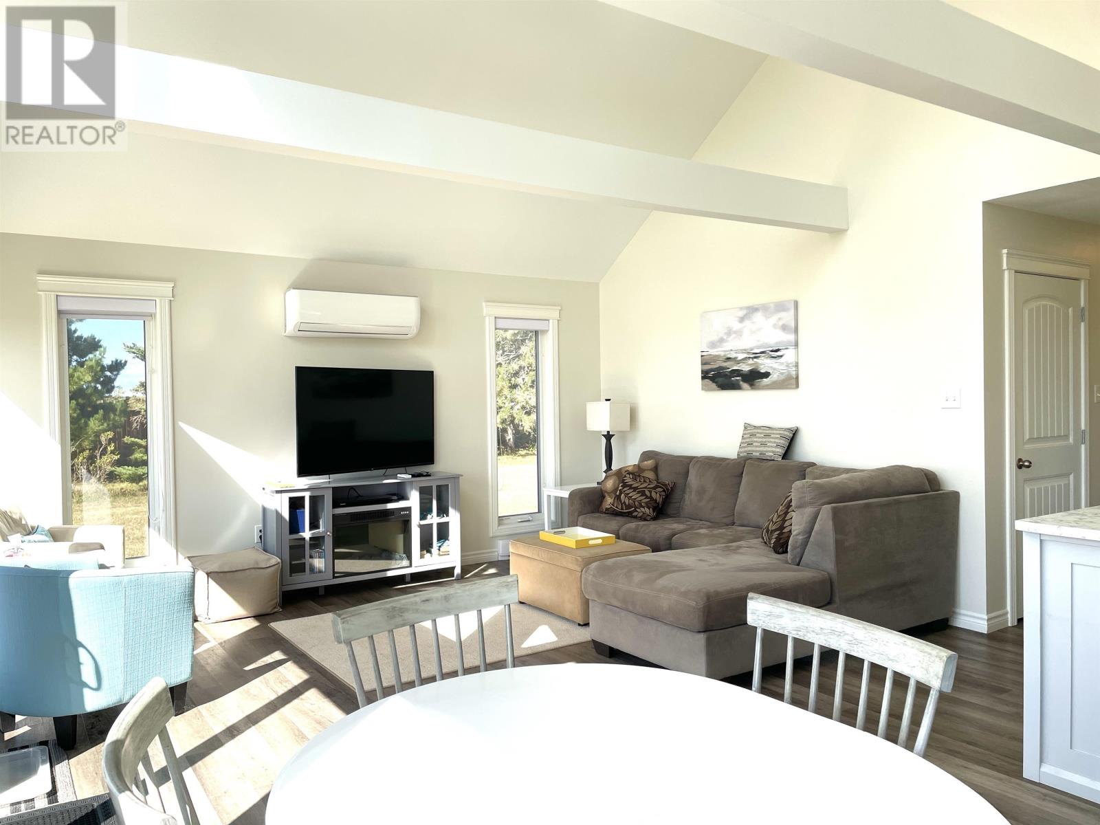 433 Hebrides Lane, New London, Prince Edward Island  C0B 1M0 - Photo 9 - 202606002