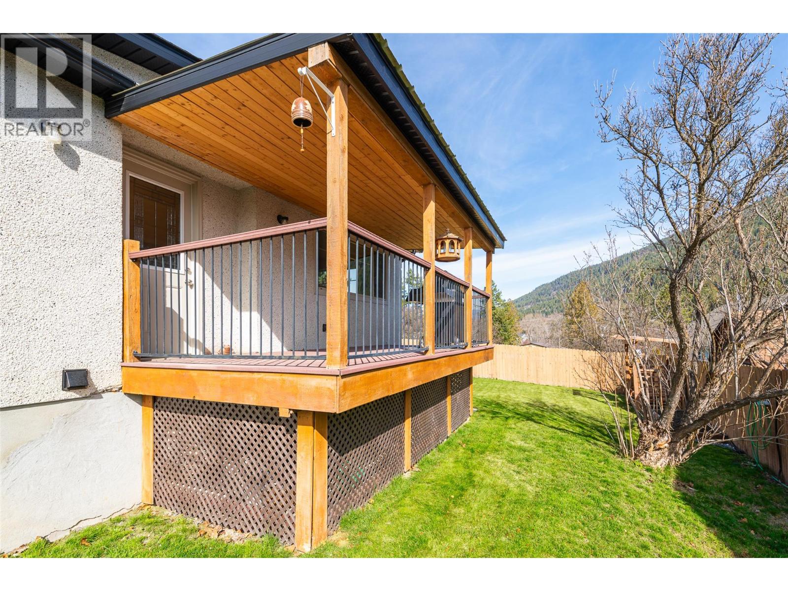 1420 Alder Street, Creston, British Columbia V0B 1G4 - Photo 24 - 10381591