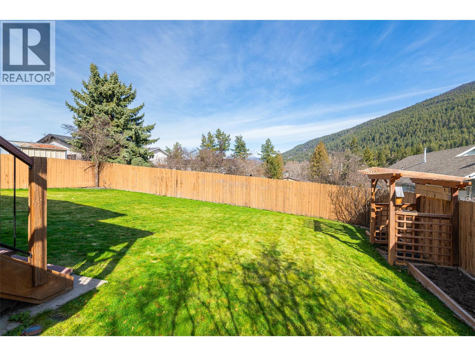 1420 Alder Street, Creston, British Columbia V0B 1G4 - Photo 28 - 10381591