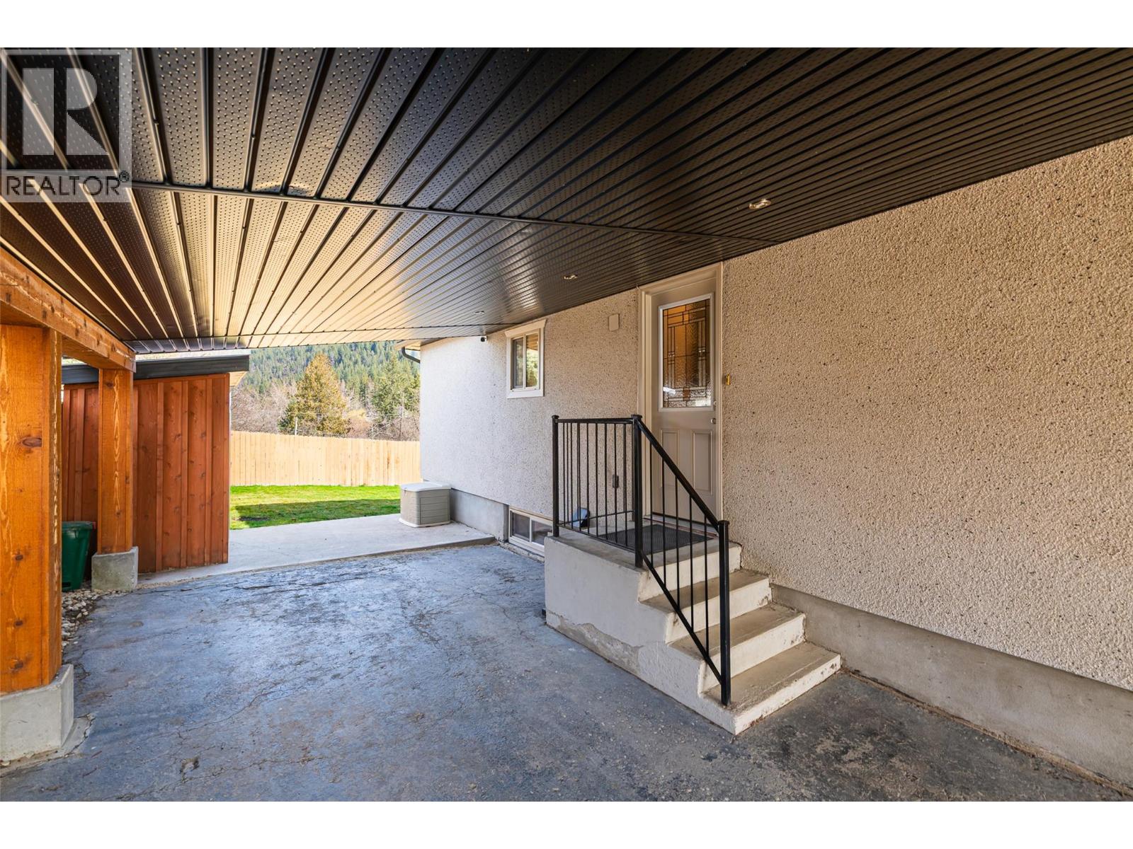 1420 Alder Street, Creston, British Columbia V0B 1G4 - Photo 32 - 10381591