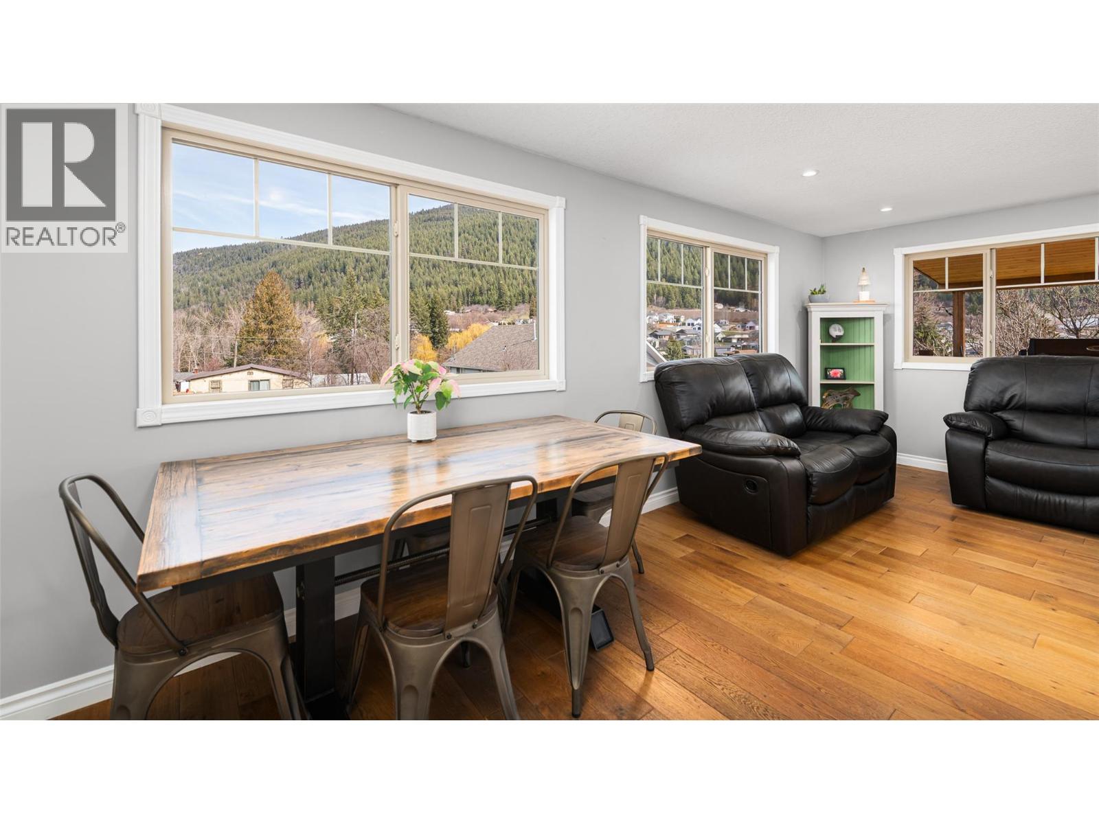 1420 Alder Street, Creston, British Columbia V0B 1G4 - Photo 6 - 10381591