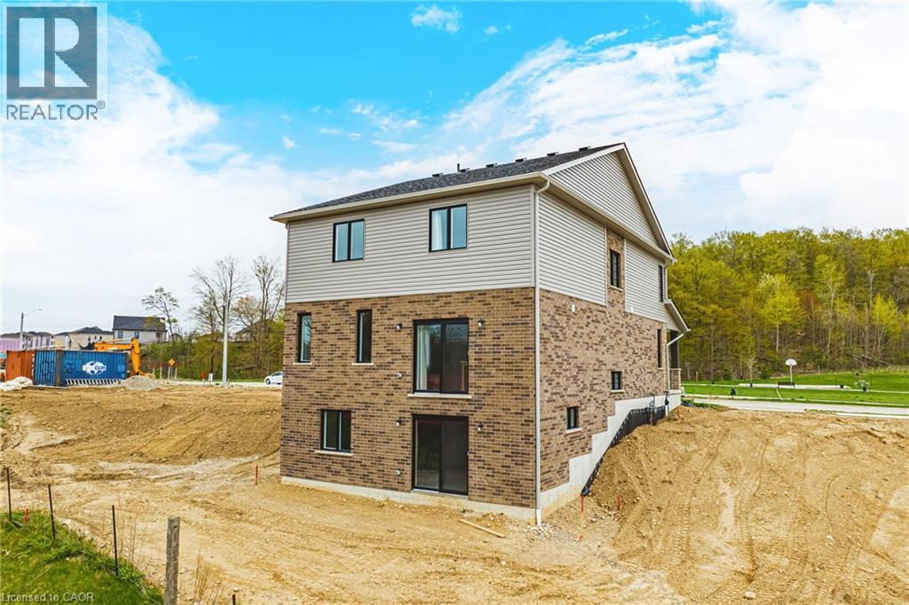 546 Benninger Drive, Kitchener, Ontario  N2E 0E9 - Photo 30 - 40814412