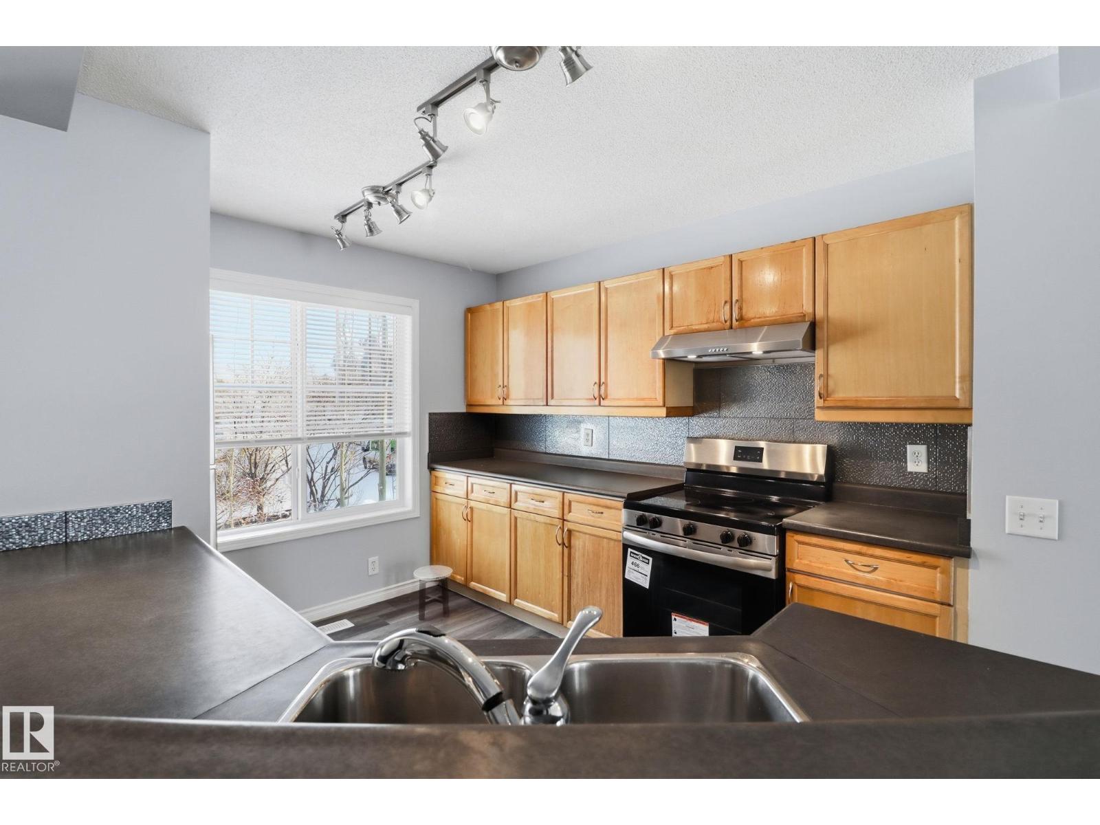 #36 3075 Trelle Cr Nw, Edmonton, Alberta  T6R 3V5 - Photo 7 - E4480022