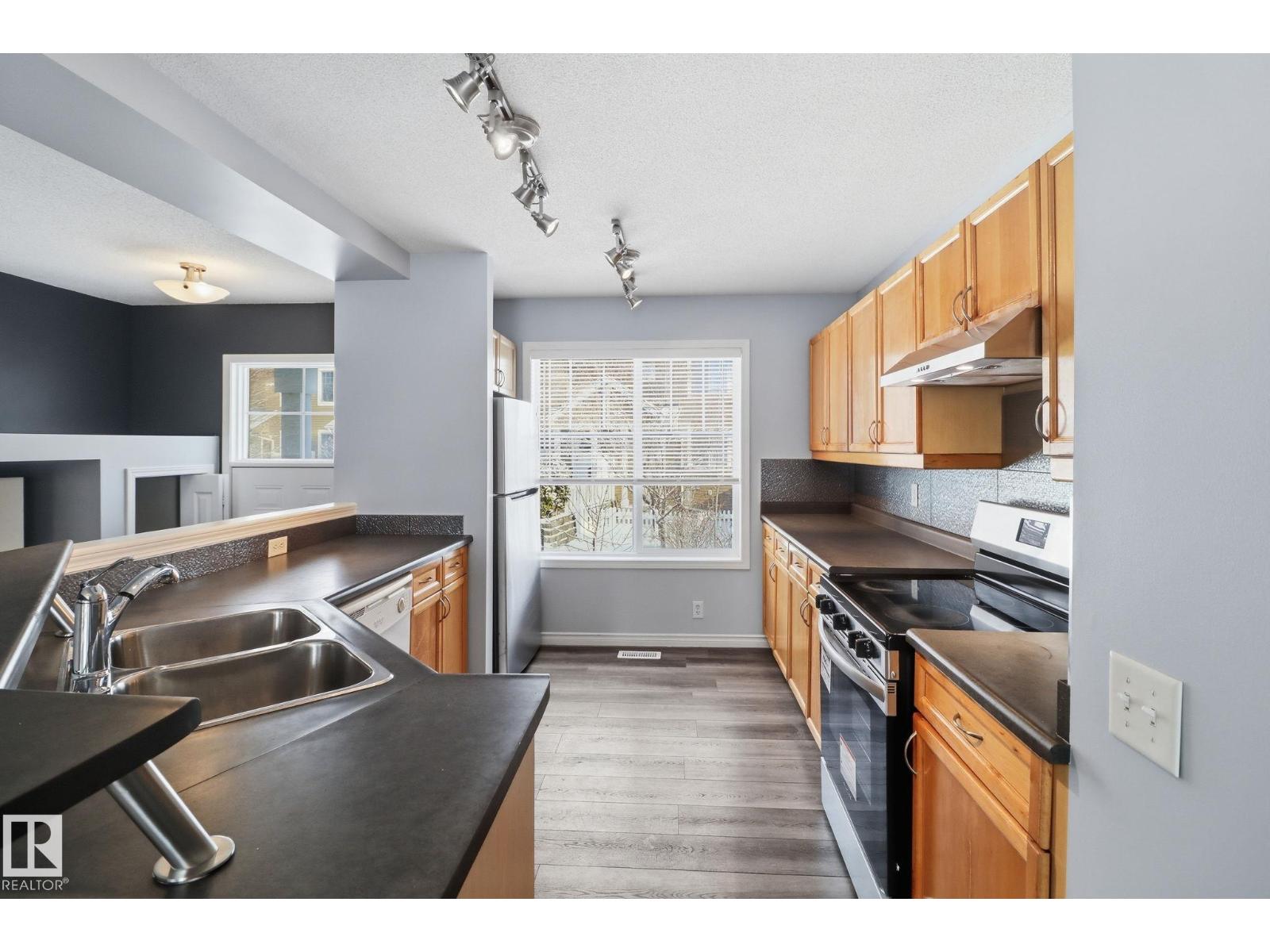 #36 3075 Trelle Cr Nw, Edmonton, Alberta  T6R 3V5 - Photo 8 - E4480022