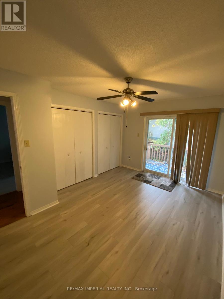 Unit 2 - 18 Helen Street, Kawartha Lakes, Ontario  K0M 1A0 - Photo 5 - X12944892