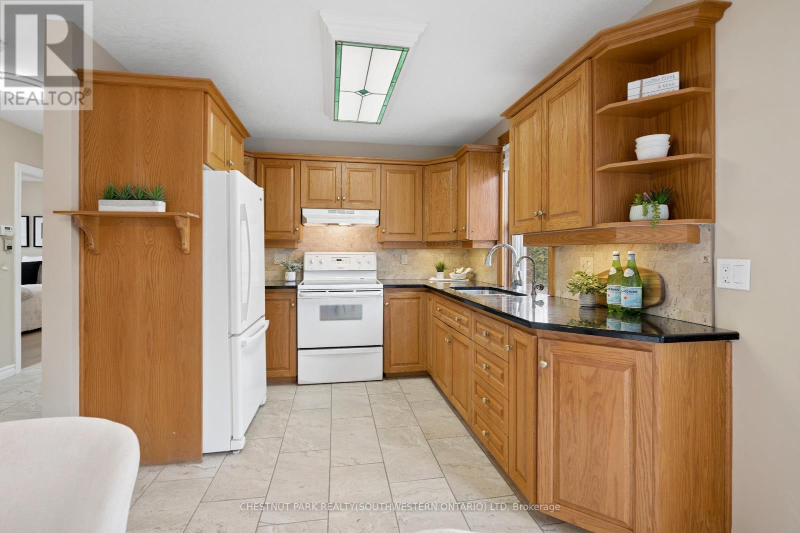 492 Ephraim Street, Kitchener, Ontario  N2B 2C6 - Photo 14 - X12944924