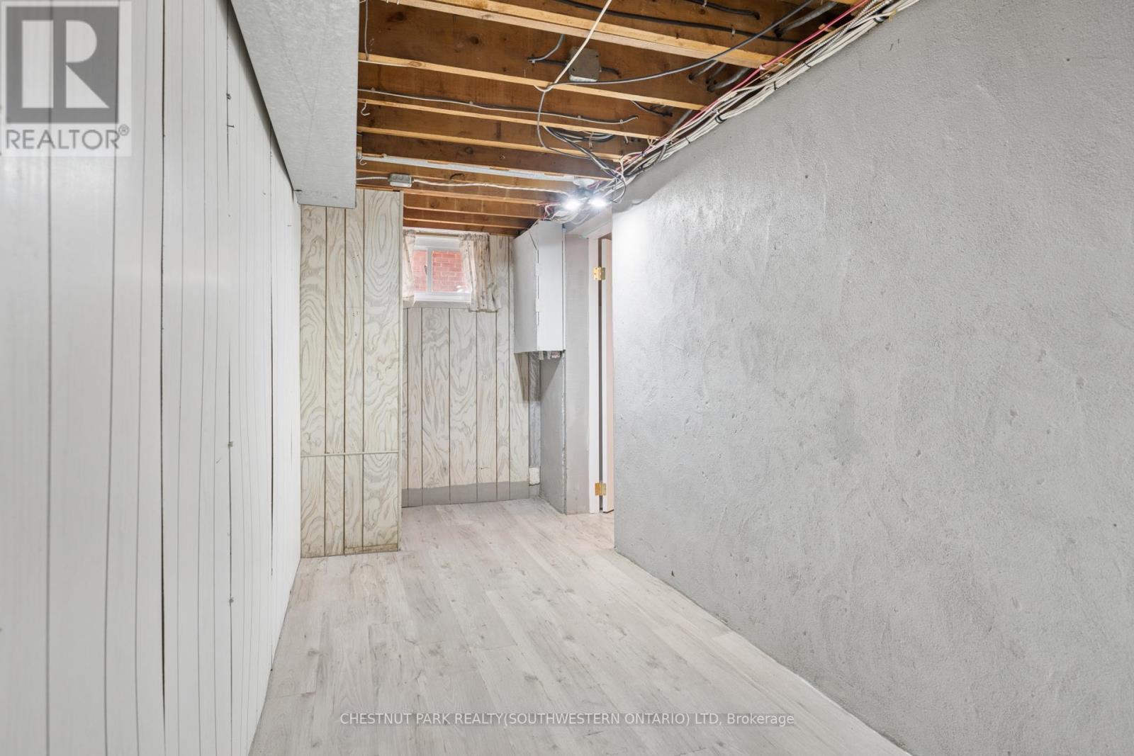 492 Ephraim Street, Kitchener, Ontario  N2B 2C6 - Photo 33 - X12944924