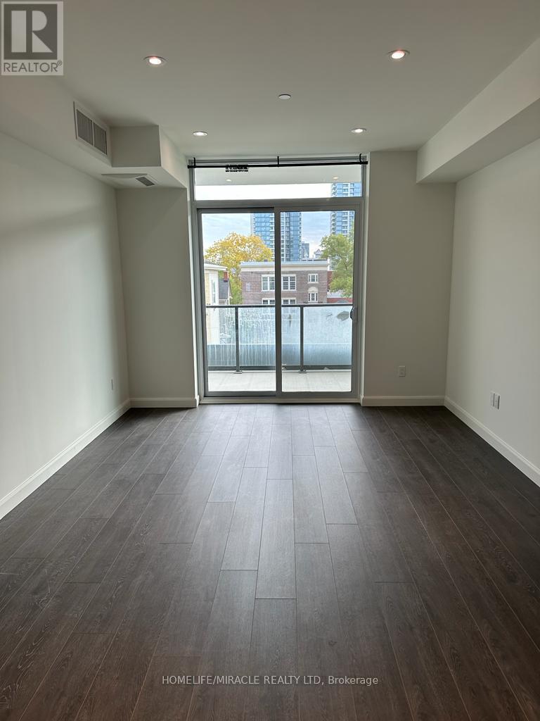 308 - 741 King Street W, Kitchener, Ontario  N2G 1E3 - Photo 12 - X12944938