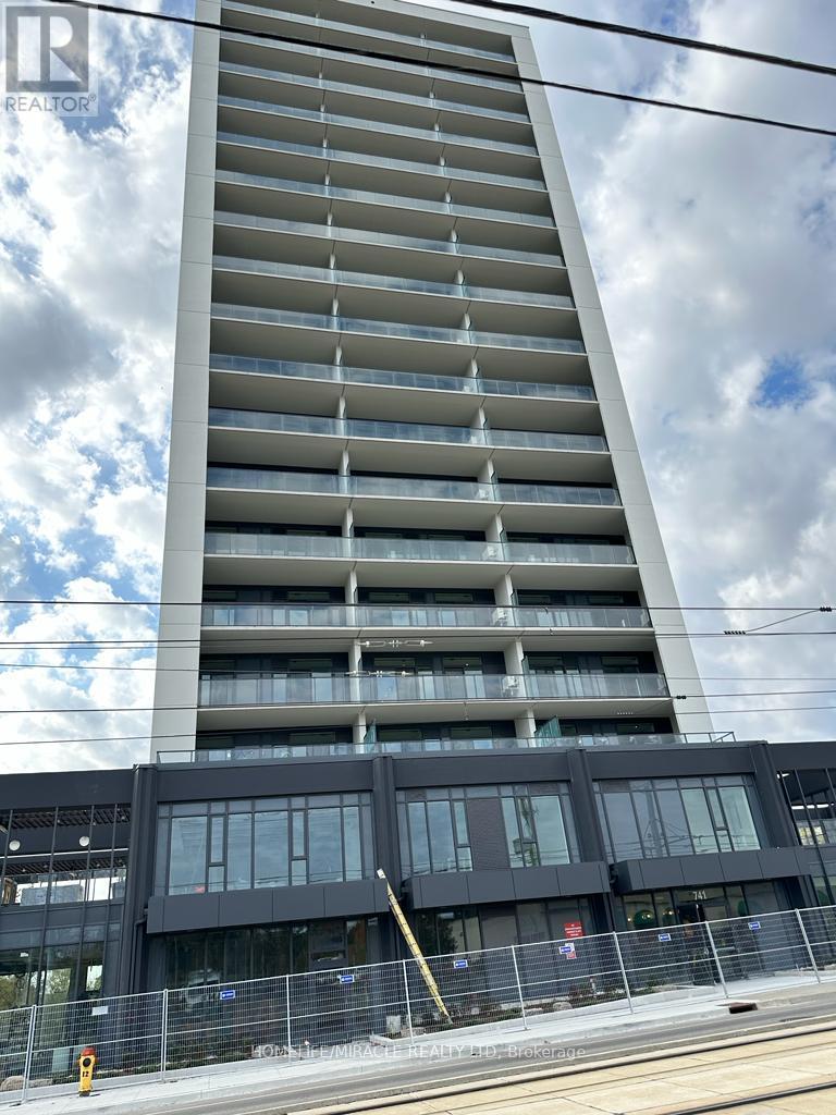 308 - 741 King Street W, Kitchener, Ontario  N2G 1E3 - Photo 2 - X12944938