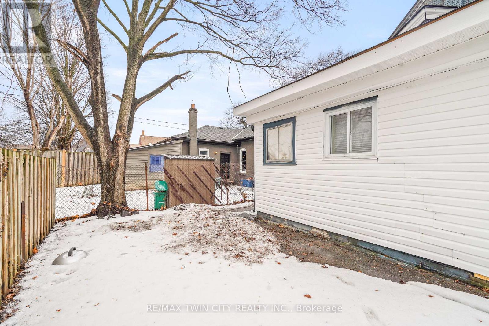 276 Dalhousie Street, Brantford, Ontario  N3S 3V3 - Photo 34 - X12944970