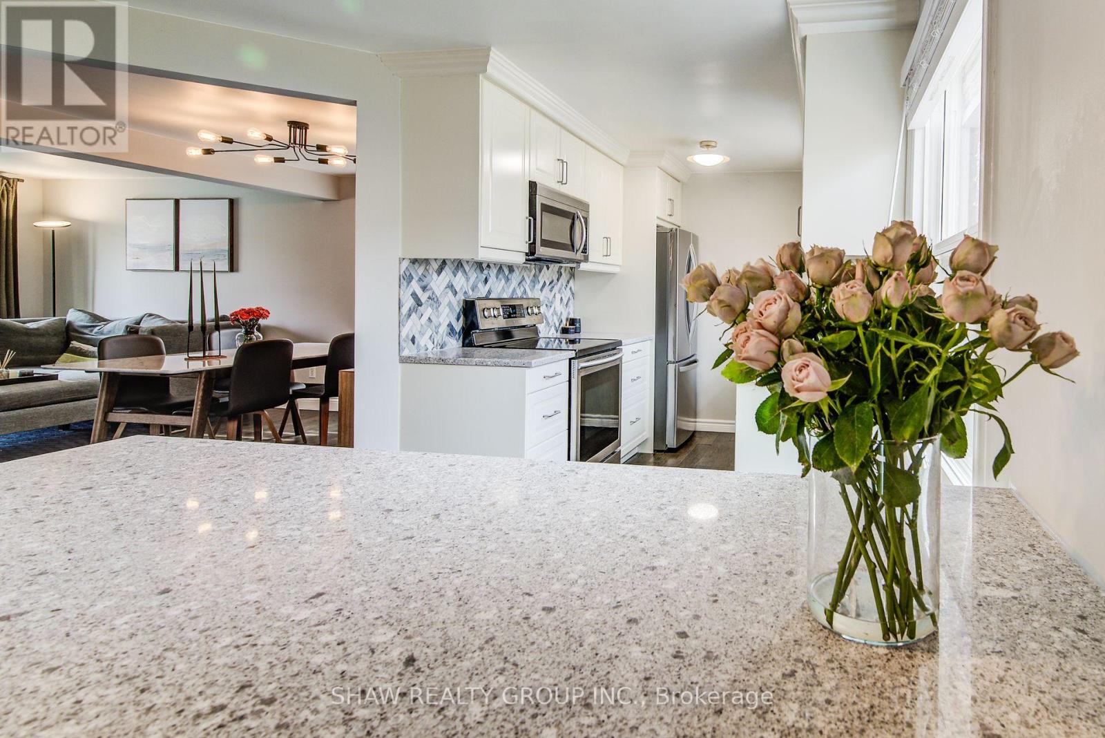 110 Imperial Drive, Guelph, Ontario  N1H 7Z5 - Photo 14 - X12945026