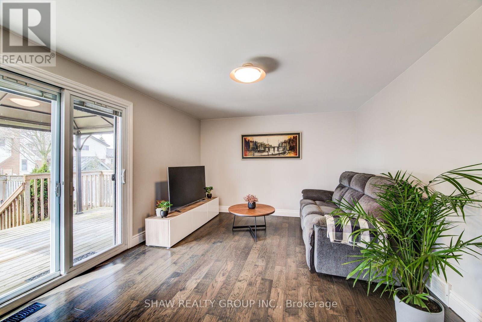 110 Imperial Drive, Guelph, Ontario  N1H 7Z5 - Photo 20 - X12945026