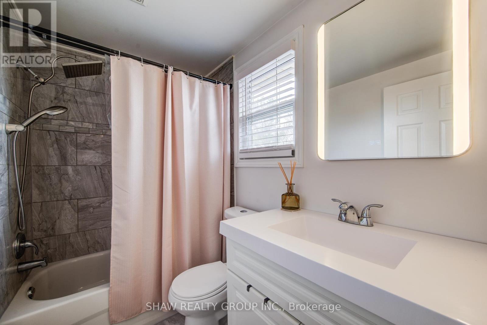 110 Imperial Drive, Guelph, Ontario  N1H 7Z5 - Photo 23 - X12945026