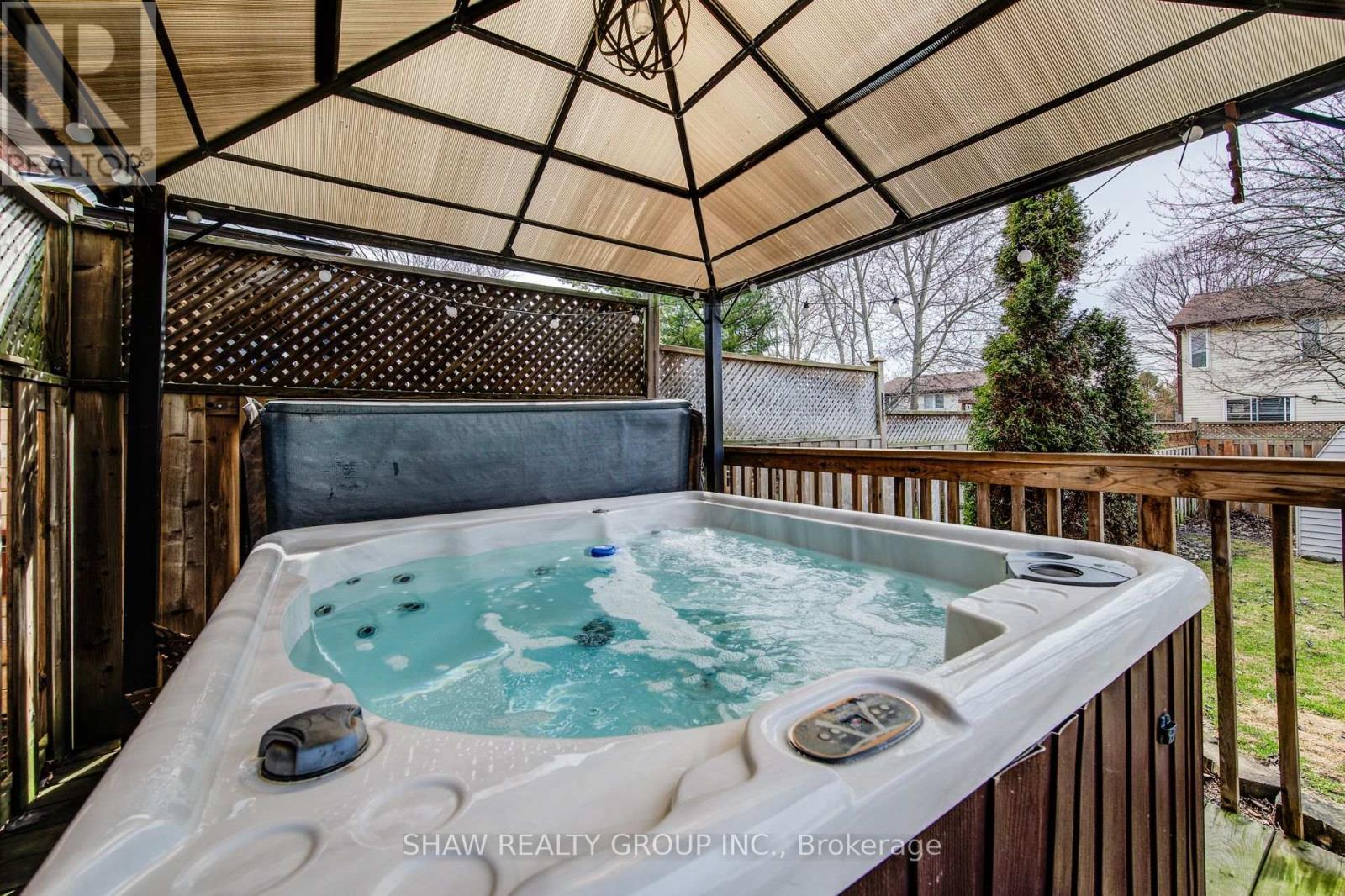 110 Imperial Drive, Guelph, Ontario  N1H 7Z5 - Photo 5 - X12945026