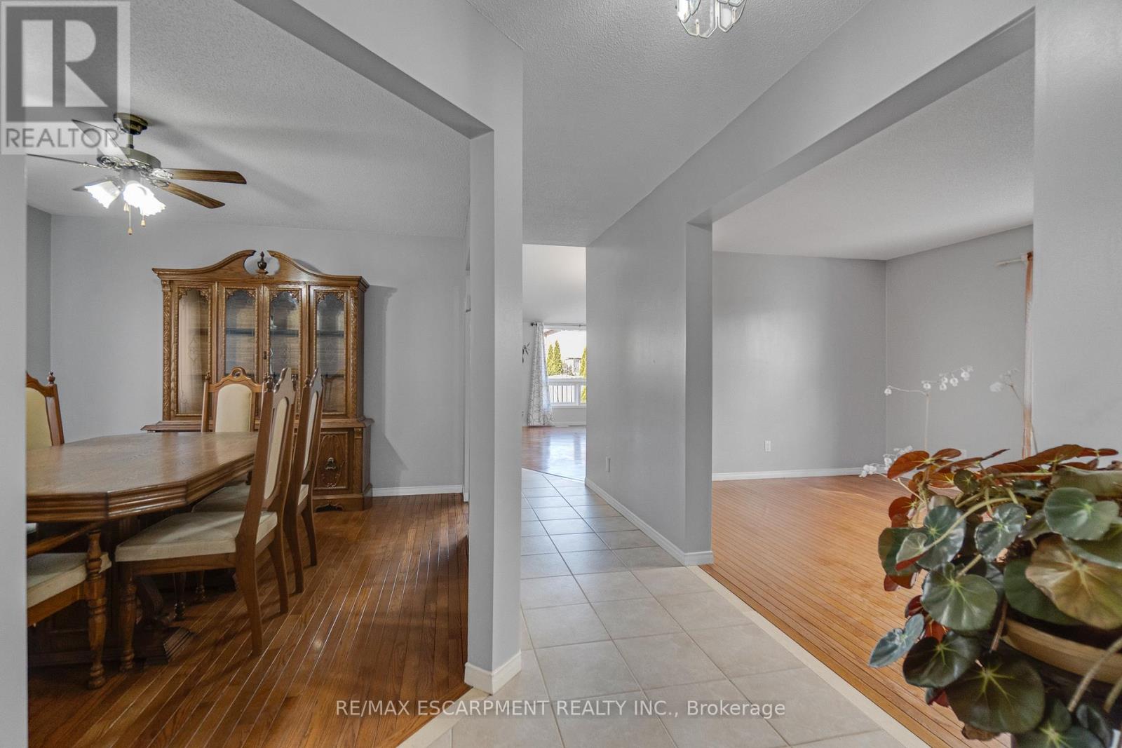 180 Fano Drive, Hamilton, Ontario  L8W 3X3 - Photo 14 - X12945094