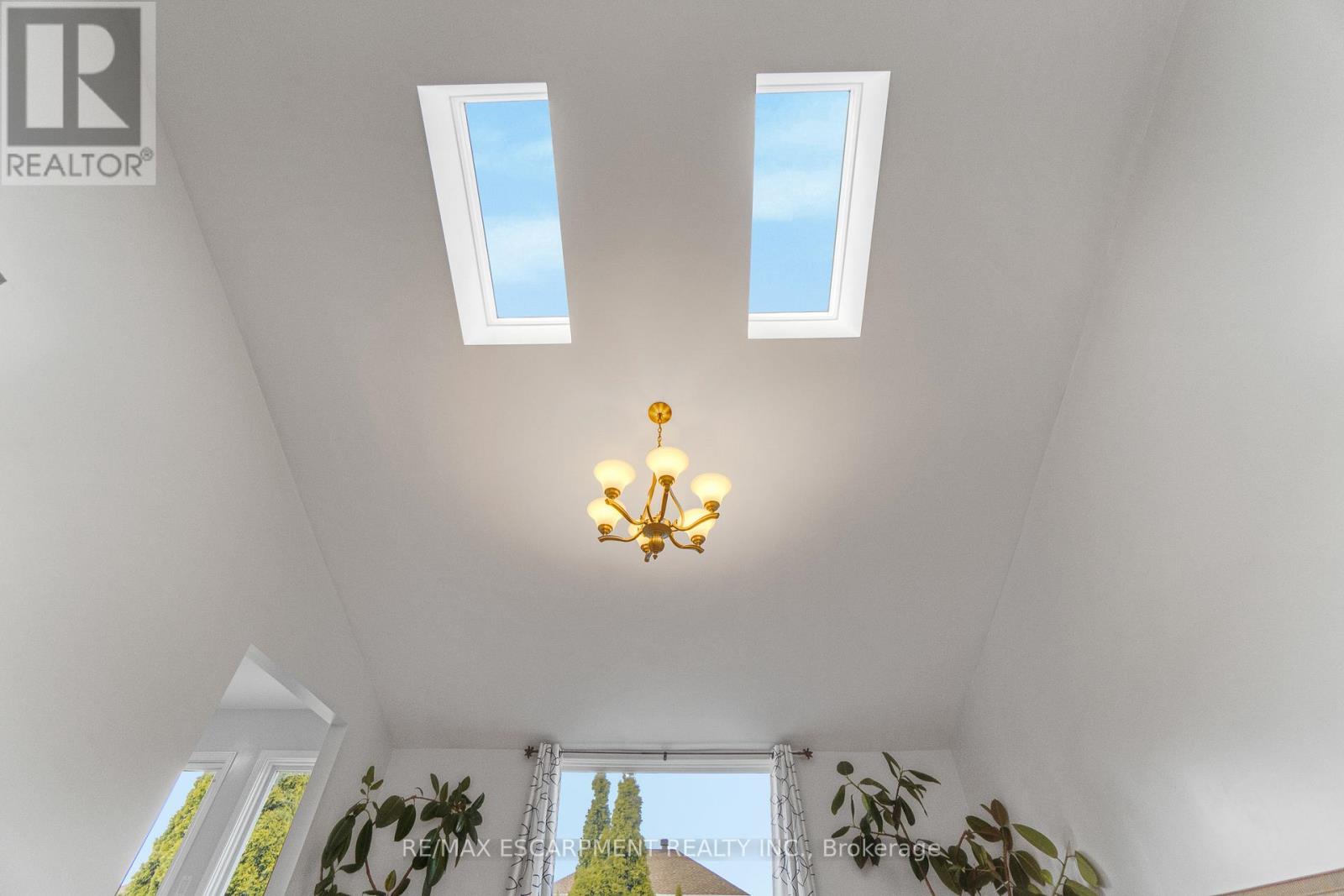 180 Fano Drive, Hamilton, Ontario  L8W 3X3 - Photo 26 - X12945094