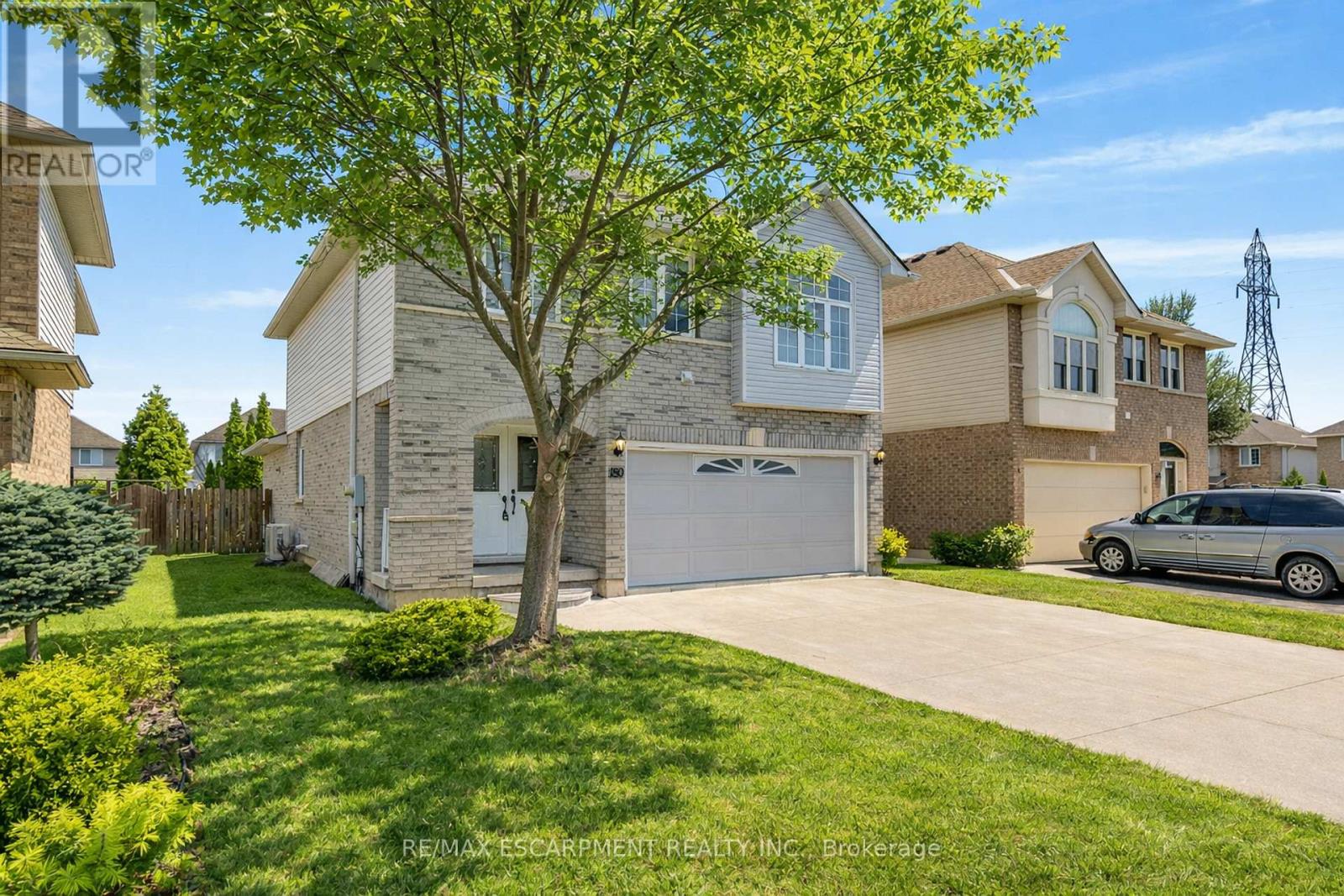 180 Fano Drive, Hamilton, Ontario  L8W 3X3 - Photo 3 - X12945094