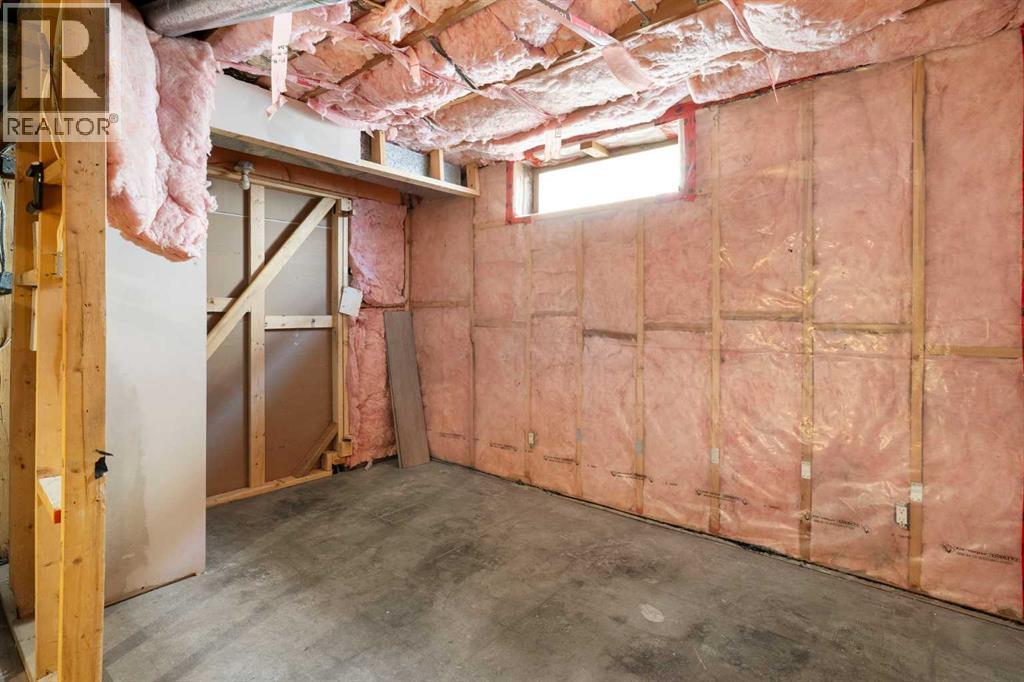 5128 Maryvale Drive Ne, Calgary, Alberta  T2A 2V6 - Photo 23 - A2298155