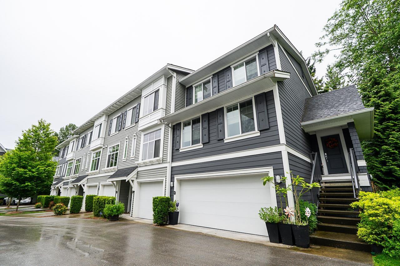 100 5340 Guildford Drive, Surrey, British Columbia  V3R 0C9 - Photo 2 - R3105220