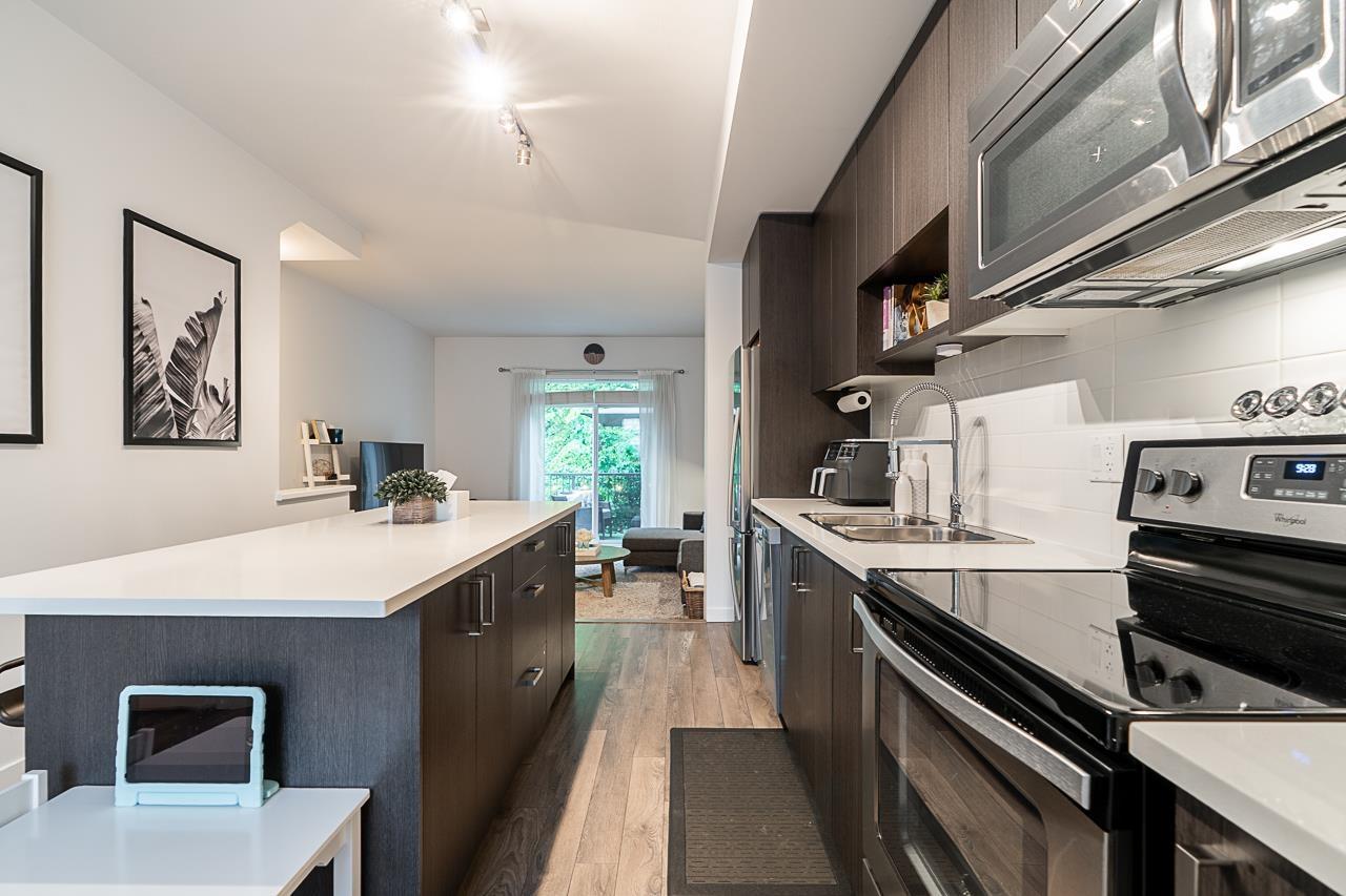 100 5340 Guildford Drive, Surrey, British Columbia  V3R 0C9 - Photo 12 - R3105220