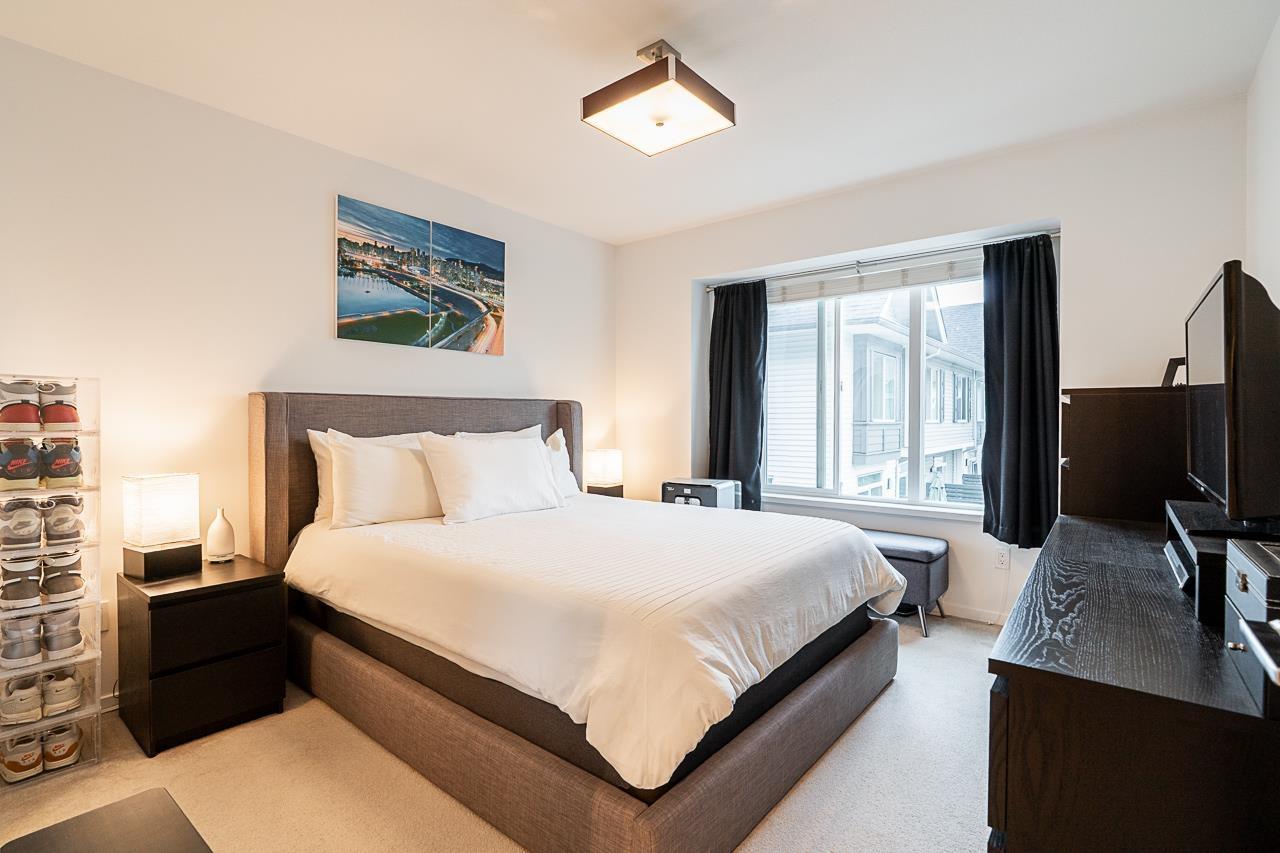 100 5340 Guildford Drive, Surrey, British Columbia  V3R 0C9 - Photo 21 - R3105220