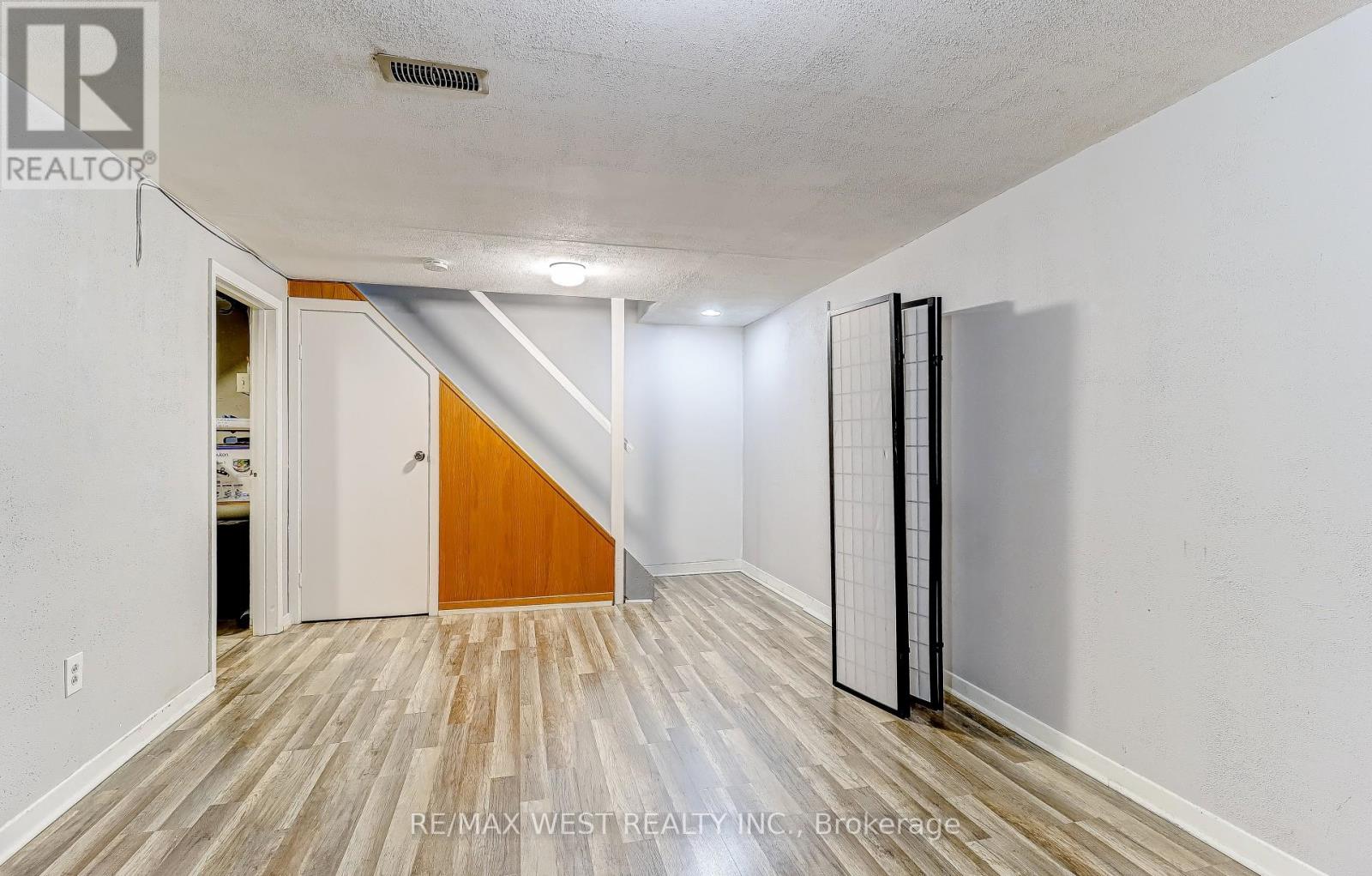 27 - 10 Leith Hill Road, Toronto, Ontario  M2J 1Z2 - Photo 15 - C12943548