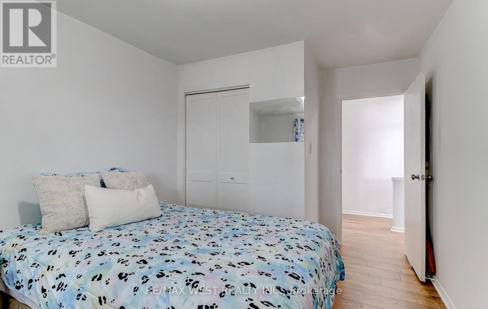 27 - 10 Leith Hill Road, Toronto, Ontario  M2J 1Z2 - Photo 12 - C12943548