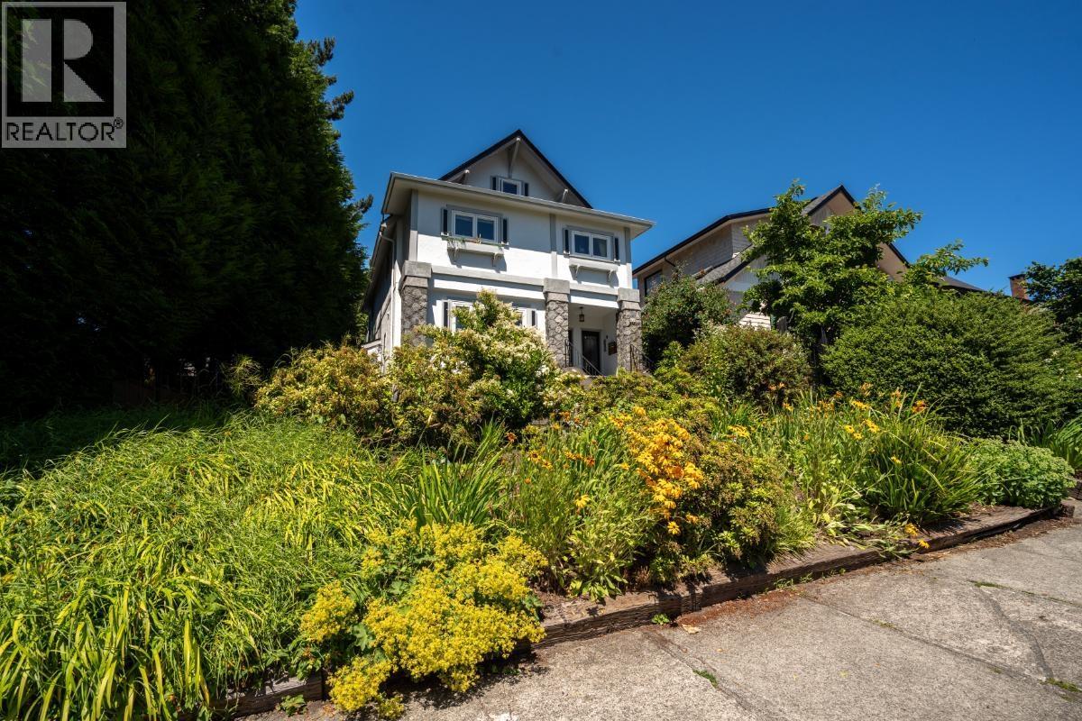 2575 W 3rd Avenue, Vancouver, British Columbia  V6K 1M2 - Photo 32 - R3105823