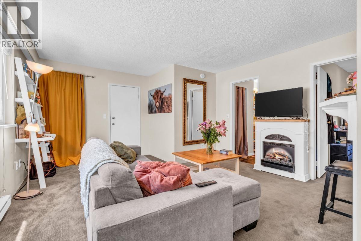 2575 W 3rd Avenue, Vancouver, British Columbia  V6K 1M2 - Photo 8 - R3105823