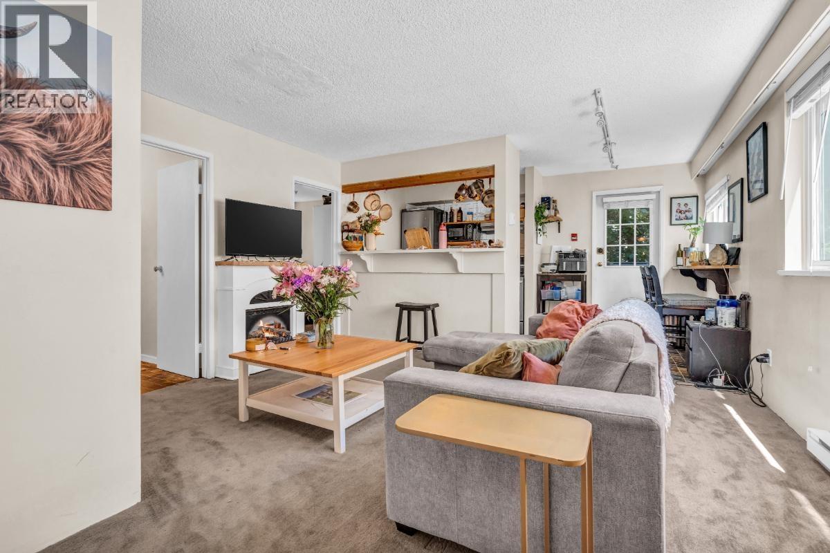 2575 W 3rd Avenue, Vancouver, British Columbia  V6K 1M2 - Photo 9 - R3105823