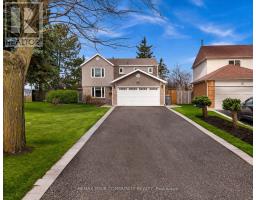 22 MADELAINE CRESCENT, Brampton, Ontario