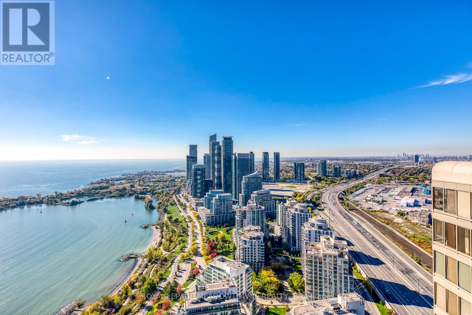 2011 - 2045 Lakeshore Boulevard W, Toronto, Ontario  M8V 2Z6 - Photo 34 - W12896316