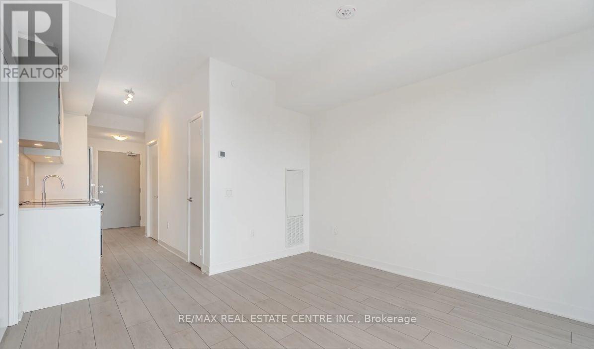 2208 - 260 Malta Avenue, Brampton, Ontario  L6Y 0B5 - Photo 4 - W12940320