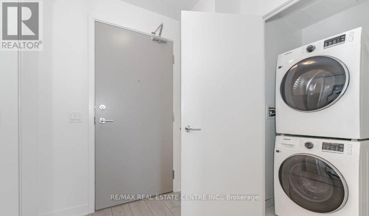 2208 - 260 Malta Avenue, Brampton, Ontario  L6Y 0B5 - Photo 8 - W12940320