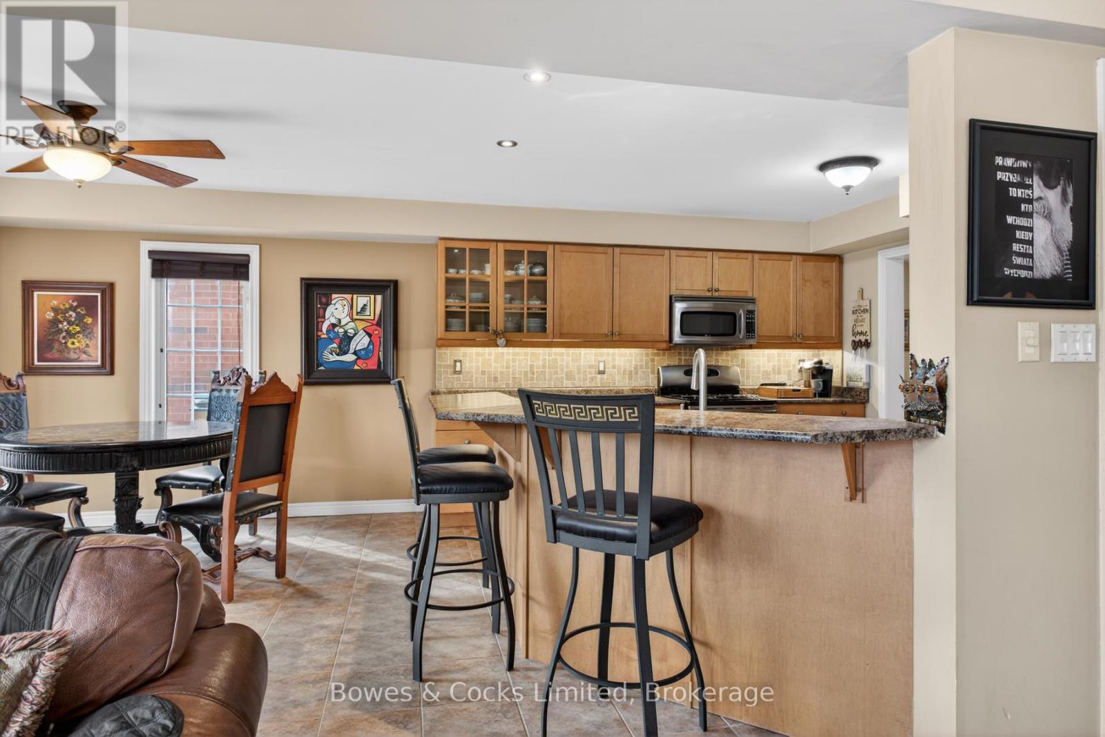 58 Carlinds Drive, Whitby, Ontario  L1R 3B8 - Photo 15 - E12945334