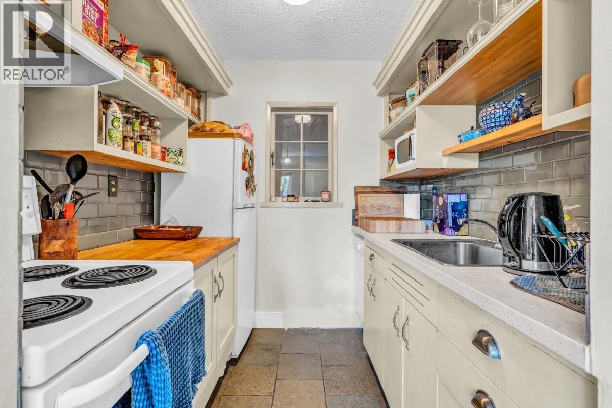 2575 W 3rd Avenue, Vancouver, British Columbia  V6K 1M2 - Photo 17 - R3105822