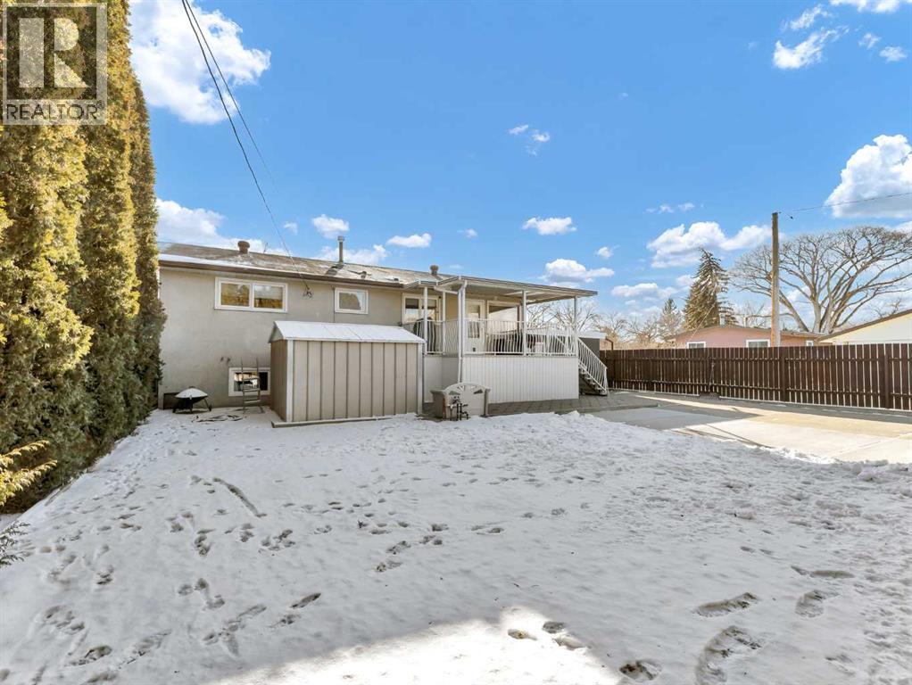 926 16 Street Ne, Medicine Hat, Alberta  T1A 5X5 - Photo 43 - A2286326