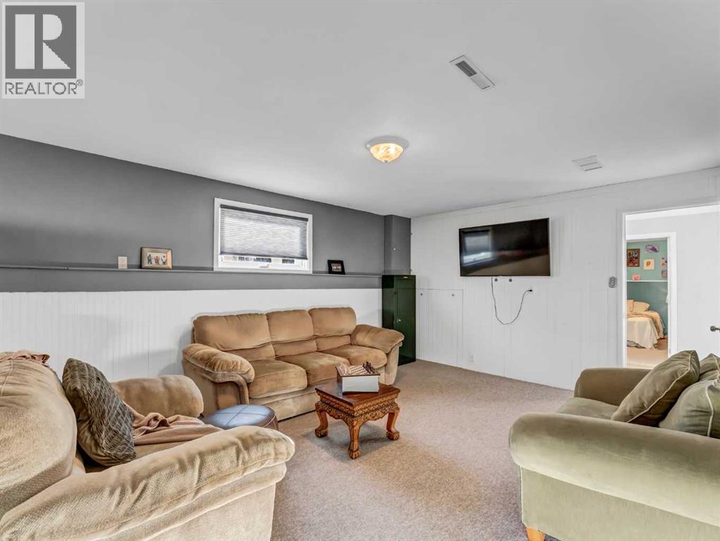 926 16 Street Ne, Medicine Hat, Alberta  T1A 5X5 - Photo 26 - A2286326