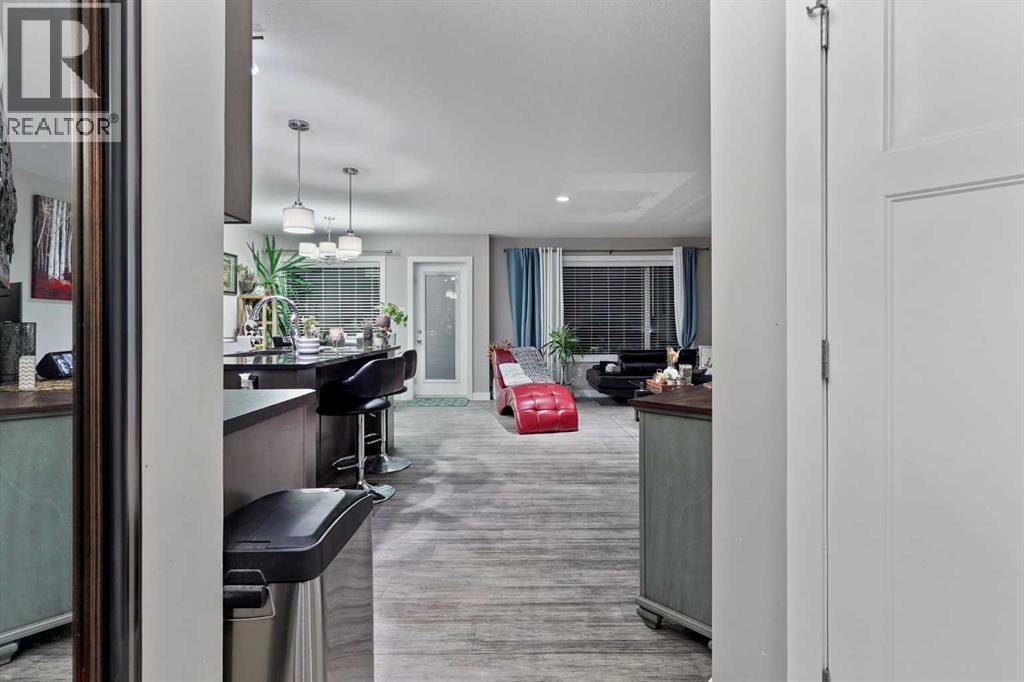 774 Marie Van Haarlem Crescent N, Lethbridge, Alberta  T1H 7A9 - Photo 8 - A2282580